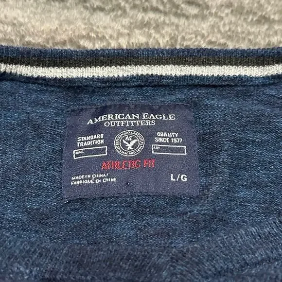 American Eagle navy crew neck cotton sweater athletic fit, size L - Picture 5 of 7
